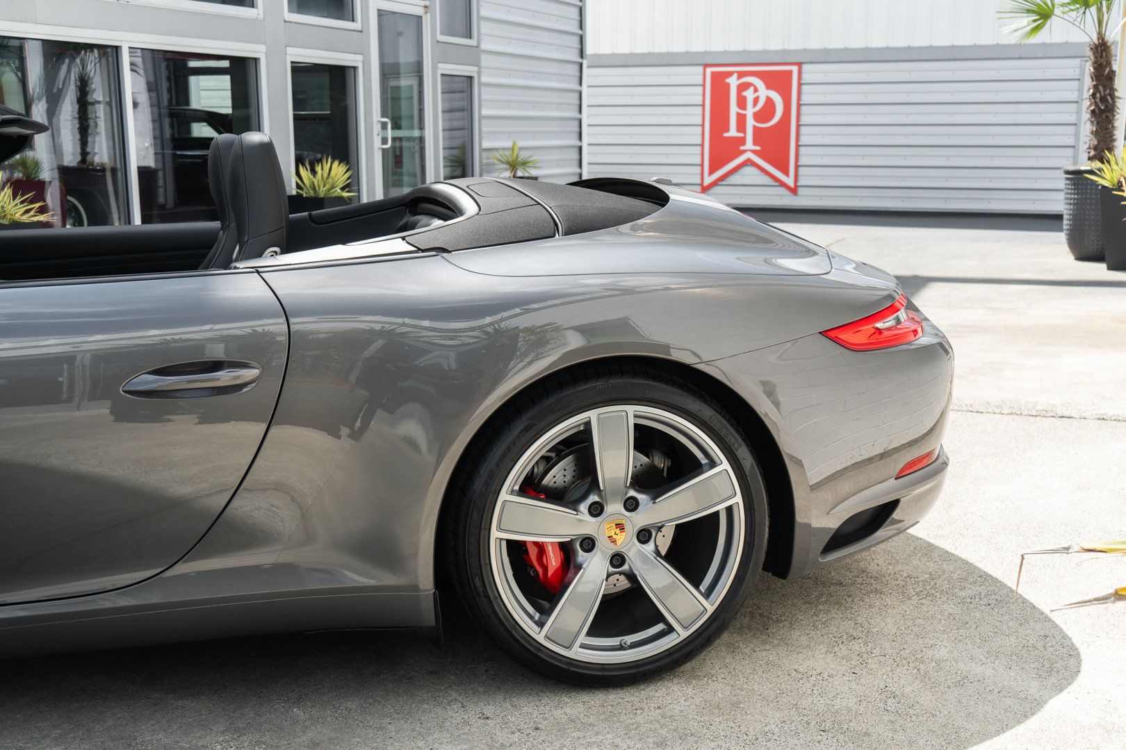 Used 2017 Porsche 911 Carrera S RWD image 5