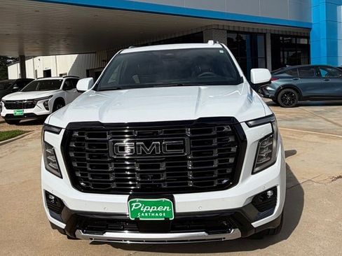 New 2026 GMC Yukon XL Denali Ultimate image 3