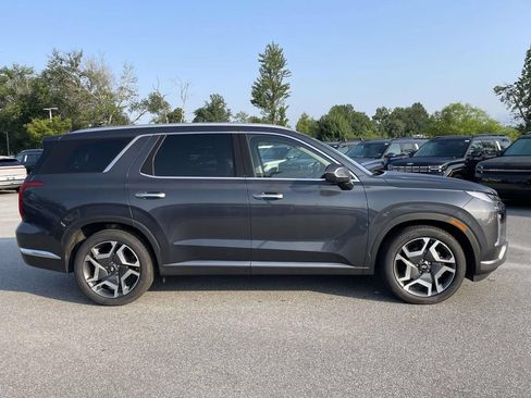 Certified 2025 Hyundai Palisade Limited AWD/4WD image 31