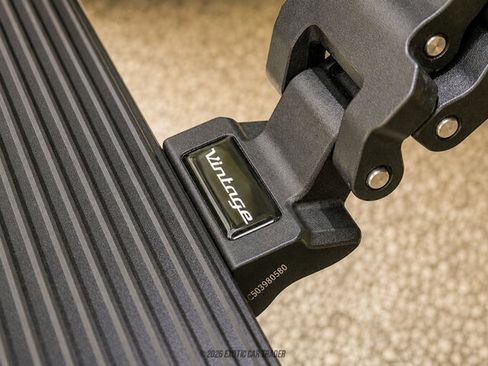 Used 2025 Ford Bronco Badlands AWD/4WD image 55
