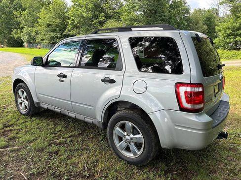 Used 2009 Ford Escape XLT FWD image 4