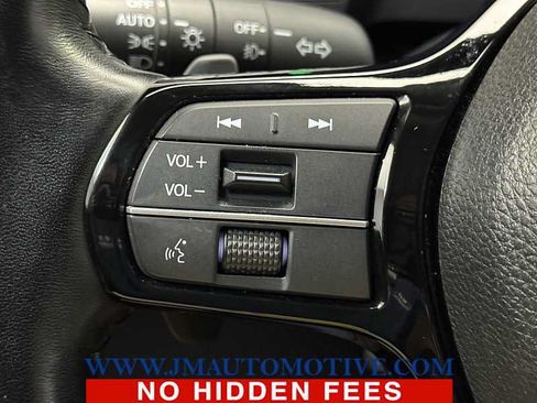 Used 2024 Honda Pilot Elite image 48