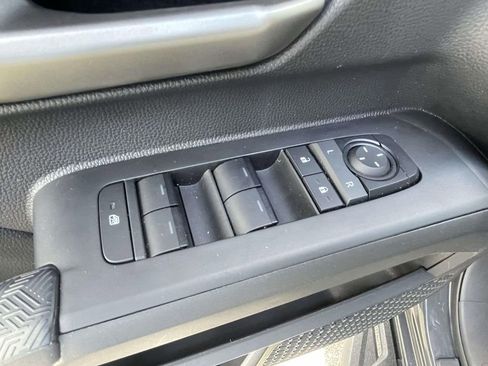 Used 2024 Toyota Tacoma TRD Sport RWD image 19
