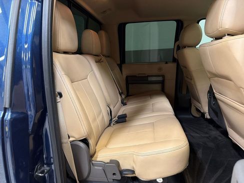 Used 2014 Ford F250 Lariat w/ Lariat Ultimate Package AWD/4WD image 43