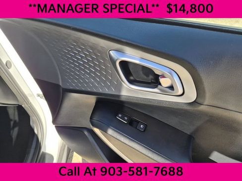 Certified 2023 Kia Soul LX image 14