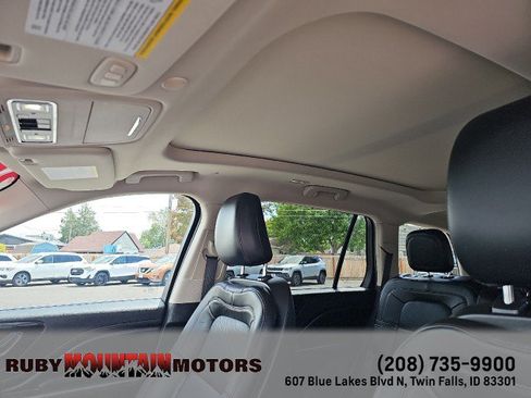 Used 2024 Lincoln Aviator Reserve AWD/4WD image 14
