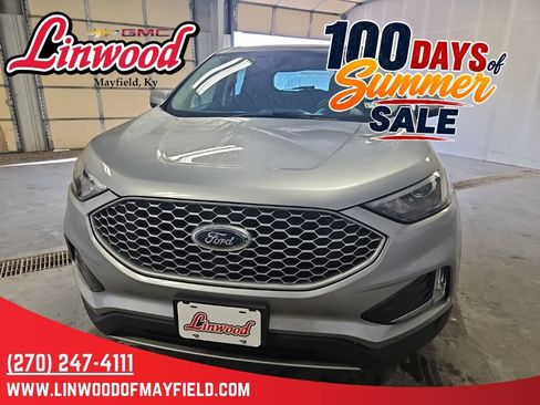 Used 2023 Ford Edge SEL w/ Convenience Package AWD/4WD image 3