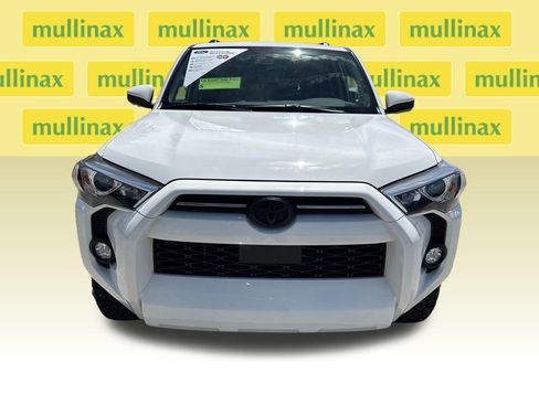 Used 2024 Toyota 4Runner SR5 RWD image 11