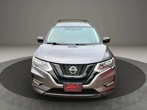 Used 2018 Nissan Rogue SV w/ Premium Package AWD/4WD image 2