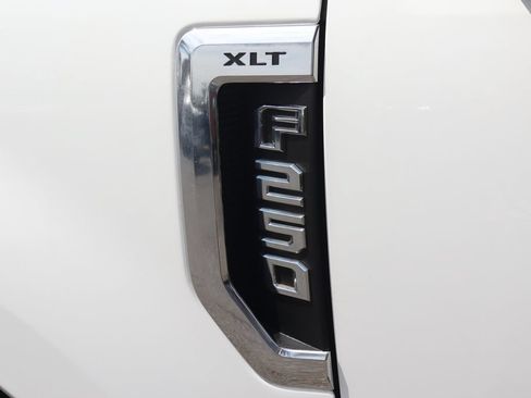 Used 2019 Ford F250 XLT AWD/4WD image 50