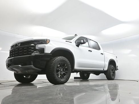 Used 2025 Chevrolet Silverado 1500 ZR2 AWD/4WD image 60