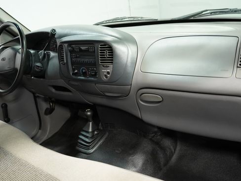 Used 1998 Ford F150 XL image 37
