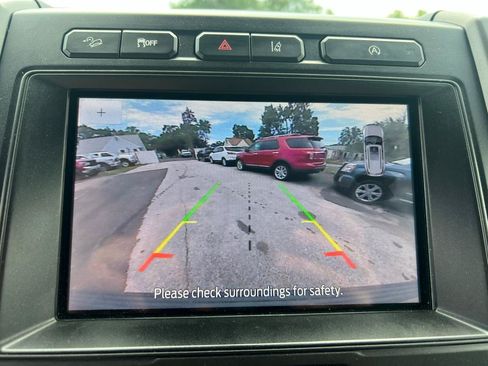 Used 2021 Ford Expedition XLT AWD/4WD image 12
