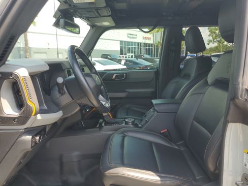 Used 2022 Ford Bronco Badlands AWD/4WD image 14