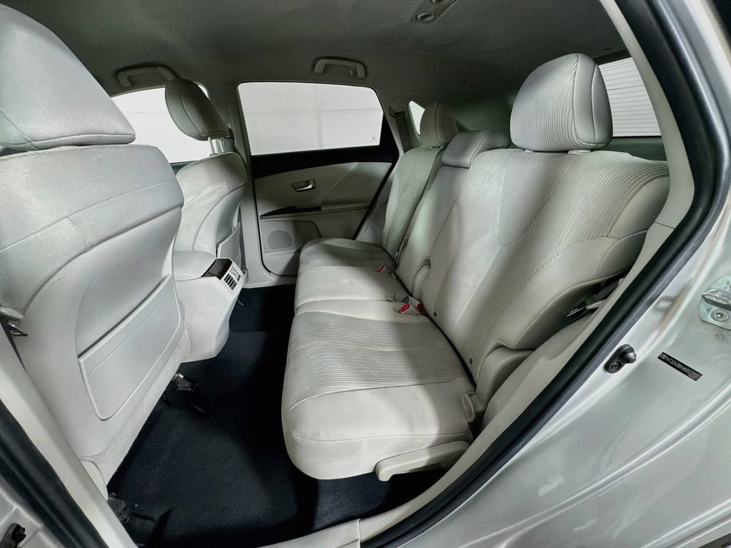 Used 2010 Toyota Venza FWD image 26