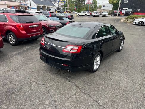 Used 2014 Ford Taurus SEL w/ Equipment Group 201A FWD image 4