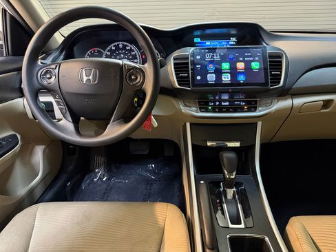 Used 2014 Honda Accord LX image 37