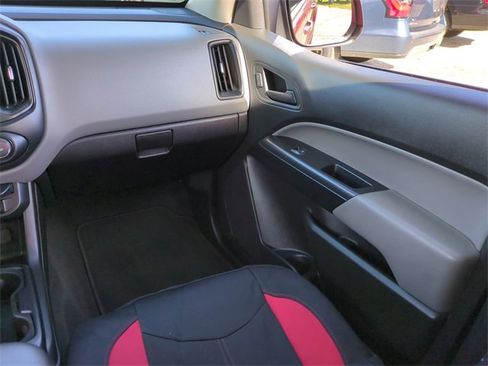 Used 2021 Chevrolet Colorado W/T w/ Custom Special Edition image 17