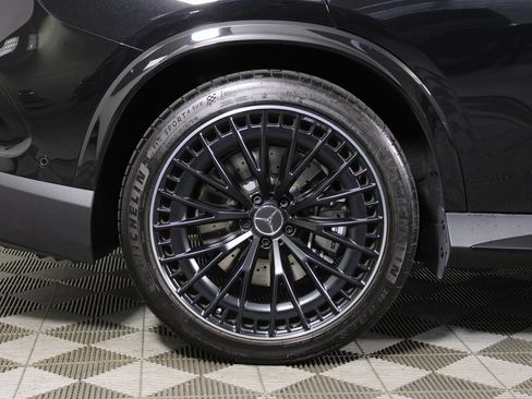 Certified 2025 Mercedes-Benz GLC 43 AMG 4MATIC image 34