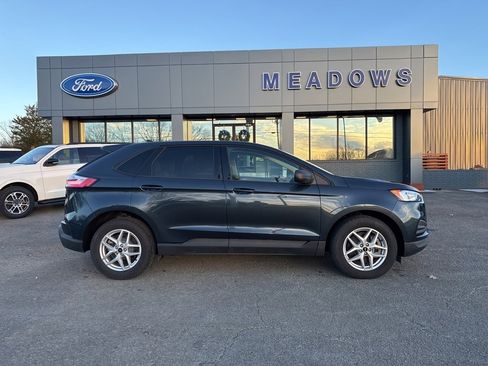 Used 2024 Ford Edge SE image 7