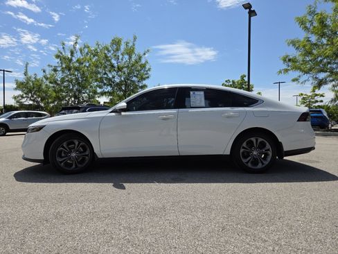 Used 2024 Honda Accord EX image 17