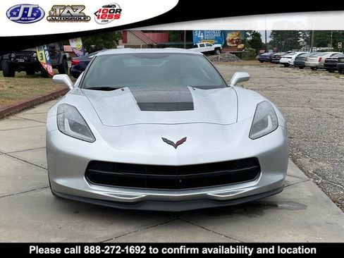 Used 2017 Chevrolet Corvette Stingray Coupe w/ Carbon Flash Badge Package RWD image 2