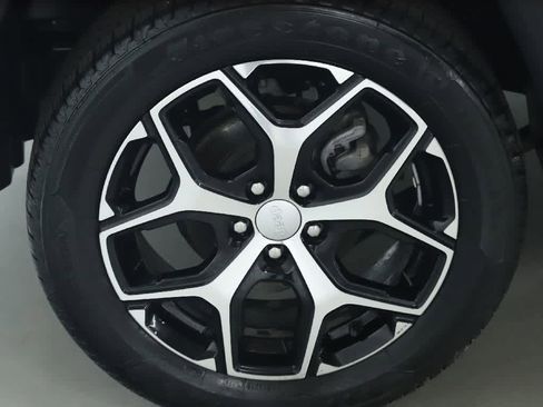 Used 2024 Jeep Compass Limited AWD/4WD image 12