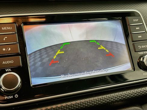 Used 2021 Nissan Kicks S FWD image 22