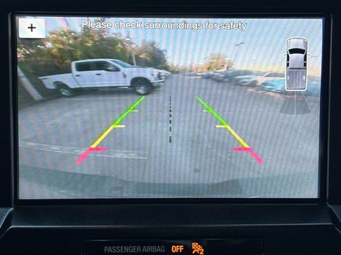 Used 2016 Ford F150 Lariat w/ Equipment Group 502A Luxury image 27