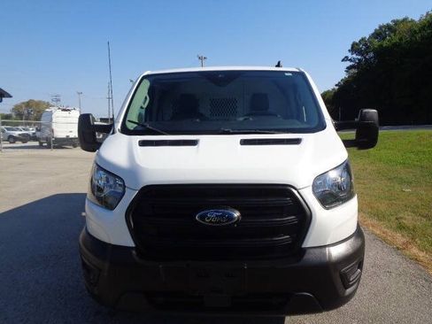 Used 2020 Ford Transit 250 Low Roof RWD image 10