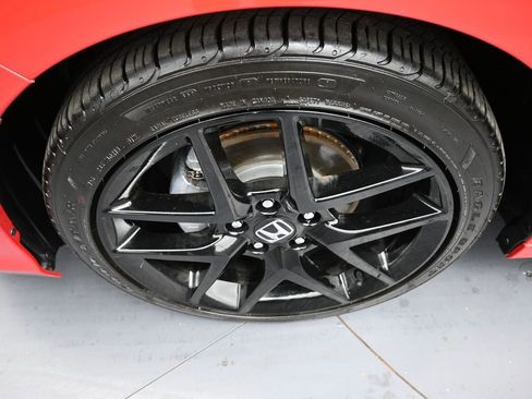 Certified 2025 Honda Civic Sport image 14