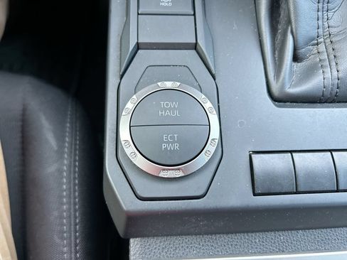Used 2024 Toyota Tacoma SR5 RWD image 34
