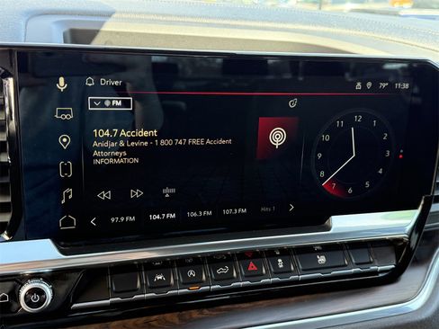 Used 2025 GMC Sierra 1500 SLT image 19