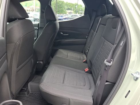 Used 2024 Hyundai Santa Cruz SEL AWD/4WD image 10