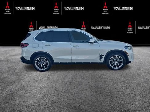 Used 2026 BMW X5 xDrive40i w/ Climate Comfort Package AWD/4WD image 2
