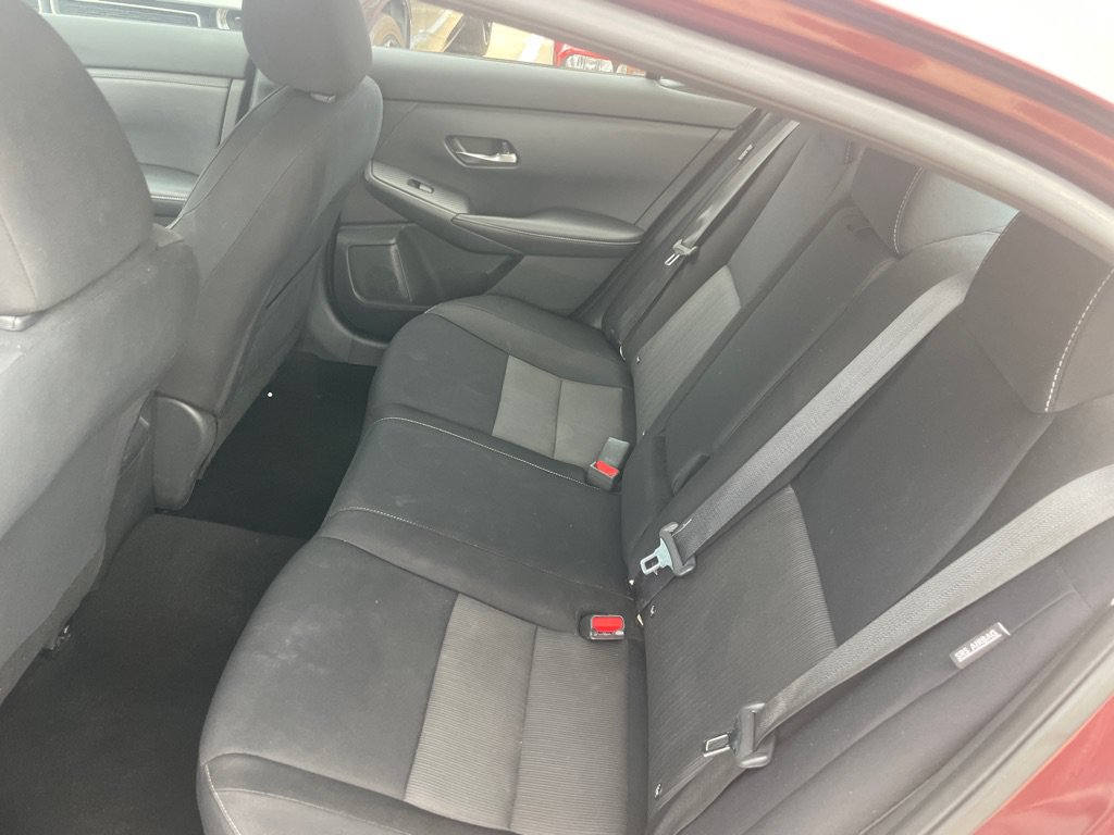 Used 2021 Nissan Sentra SV FWD image 14