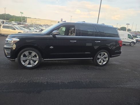 Used 2022 Ford Expedition King Ranch AWD/4WD image 5