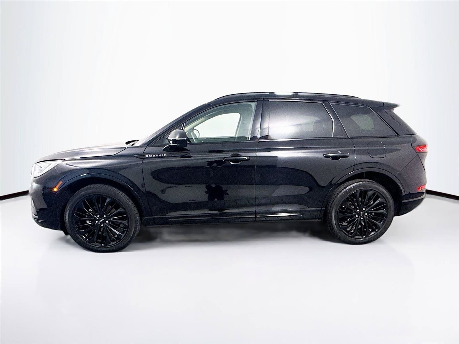 Used 2025 Lincoln Corsair Reserve w/ Jet Appearance Package AWD/4WD image 29