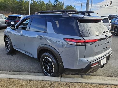 Used 2024 Nissan Pathfinder Rock Creek image 10