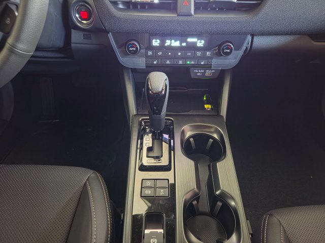 New 2026 Subaru Outback Limited AWD/4WD image 13