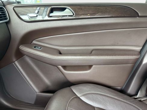 Used 2017 Mercedes-Benz GLE 350 image 23