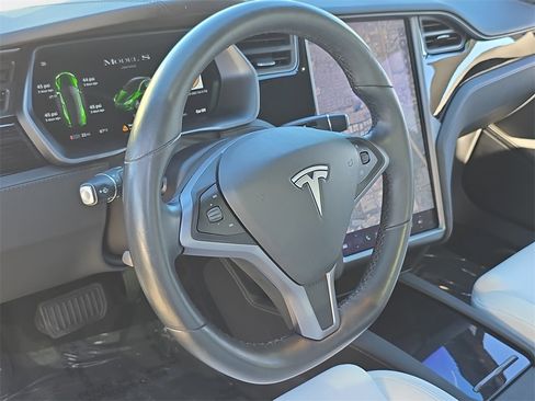 Used 2020 Tesla Model S Long Range image 19