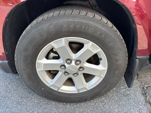 Used 2016 GMC Acadia SLE AWD/4WD image 30