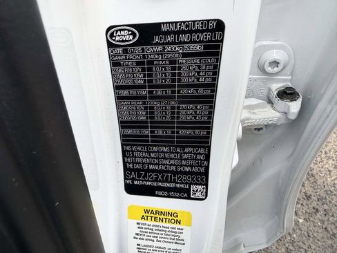 Used 2026 Land Rover Range Rover Evoque S image 22