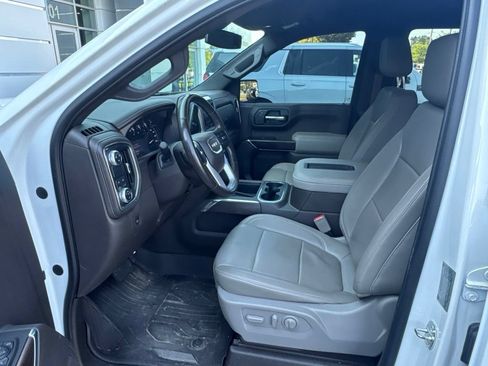 Certified 2019 GMC Sierra 1500 SLT w/ SLT Premium Package RWD image 9