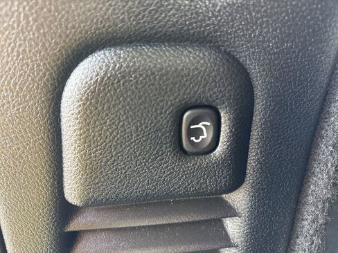 Used 2023 Dodge Durango GT image 18