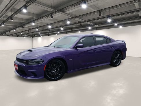 Used 2019 Dodge Charger R/T w/ Plus Group image 1