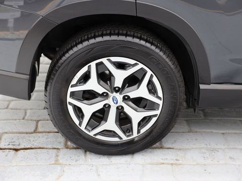 Certified 2021 Subaru Forester Premium w/ Popular Package #1 AWD/4WD image 52