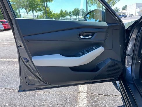 Used 2025 Honda Accord LX image 23