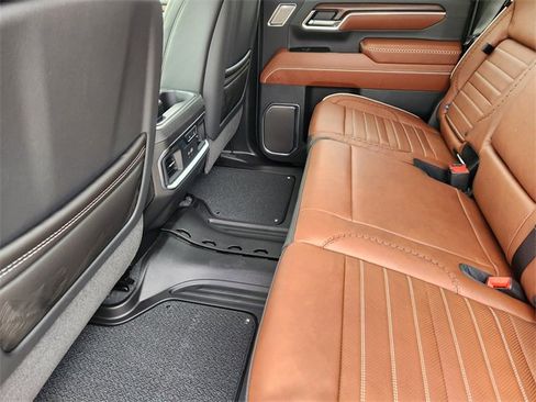 New 2026 GMC Sierra 2500 Denali Ultimate image 21